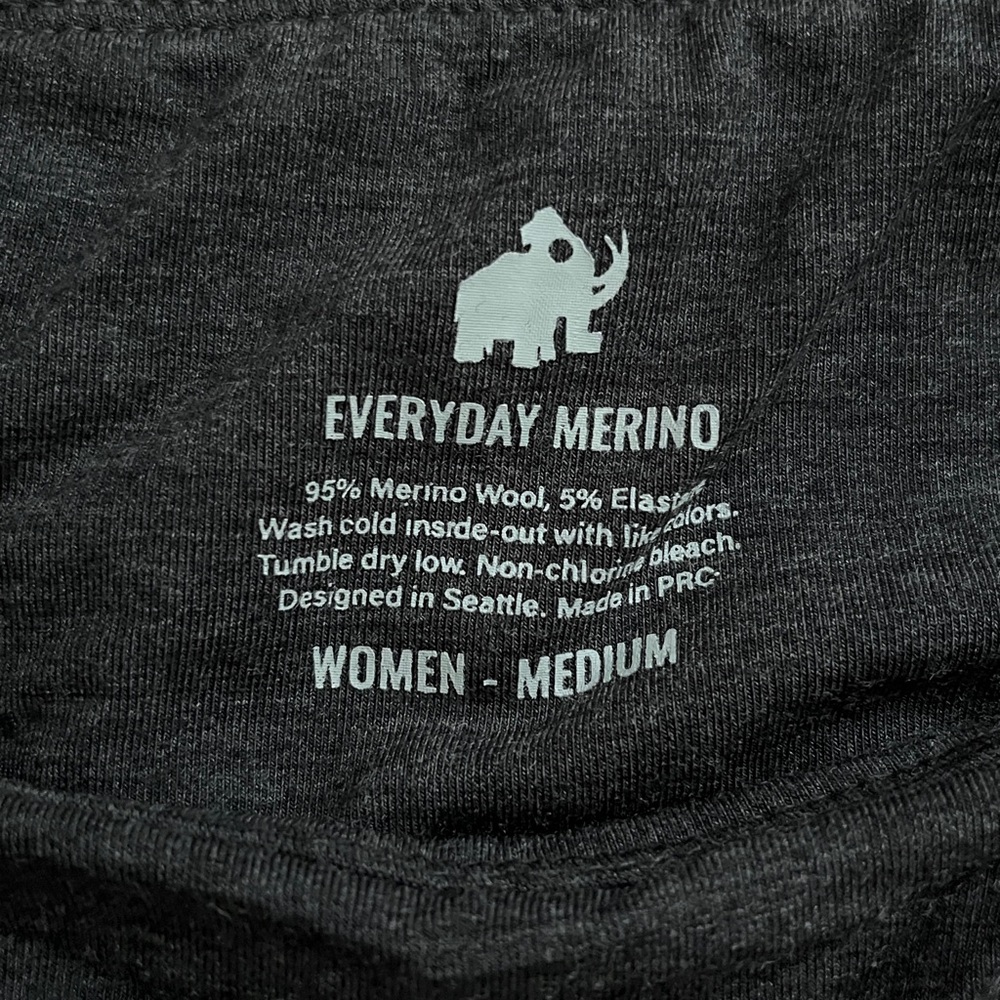 Woolly merino leggings. Women’s medium. 7/8, charcoal, side pockets. $50. EUC - Picture 4 of 4